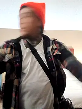 Snapshot of supertattsdave chatting on 12/29/24, 02:38 supertattsdave online show from 12/29/24, 02:38