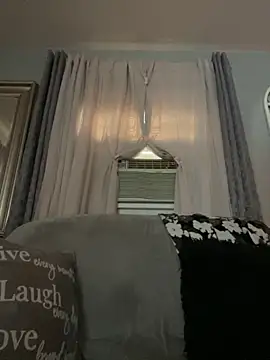 theoneandonlyniko online show from 10/19/25, 05:35