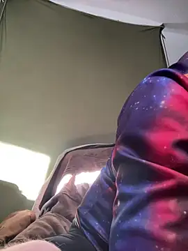 theoneandonlyniko online show from 04/18/26, 12:14