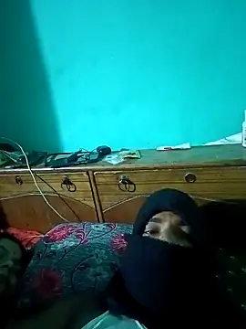 Snapshot of Lustyful_Couple chatting on 01/09/25, 09:47 Lustyful Couple online show from 01/09/25, 09:47