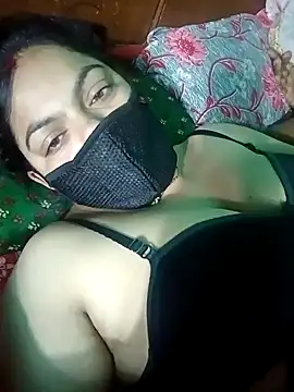 Snapshot of Lustyful_Couple chatting on 01/24/25, 10:41 Lustyful Couple online show from 01/24/25, 10:41