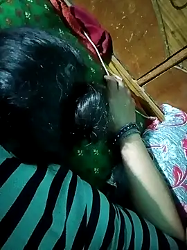 Snapshot of Lustyful_Couple chatting on 02/20/25, 11:32 Lustyful Couple online show from 02/20/25, 11:32