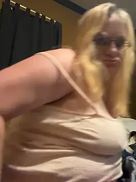 Snapshot of CherishWilliams chatting on 07/07/26, 06:05 CherishWilliams online show from 07/07/26, 06:05