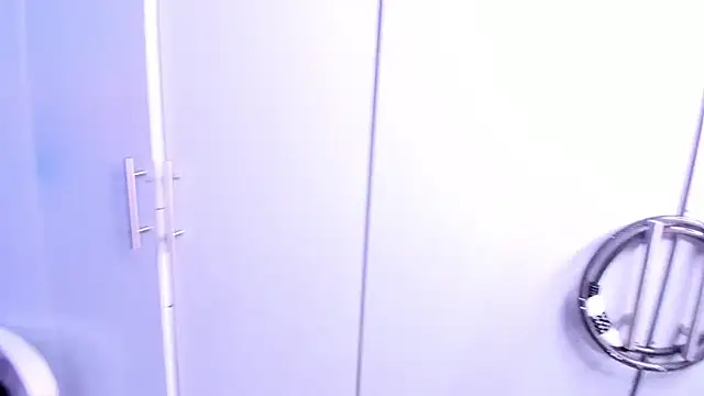 ElizabethRodriiguez online show from 01/31/25, 11:46