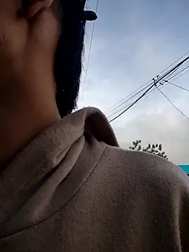 Valentinacuc online show from 12/17/25, 12:44