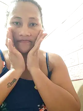 Snapshot of Sweetchuby1995 chatting on 03/30/26, 02:07 Sweetchuby1995 online show from 03/30/26, 02:07