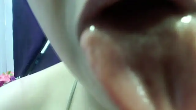 Luciana Ass online show from 10/15/25, 08:42