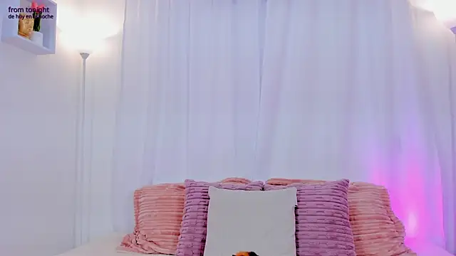 AishaPeyton online show from 04/22/26, 08:21