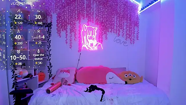 cat kitty18  online show from 02/11/25, 10:07