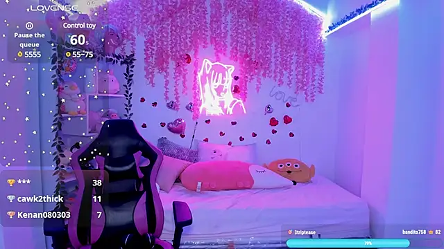 cat kitty18  online show from 02/27/25, 12:32