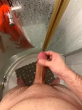 JuNIs  online show from 11/26/25, 04:08