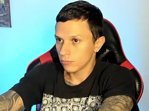 Snapshot of goodboy69l chatting on 02/24/26, 10:52 goodboy69l online show from 02/24/26, 10:52