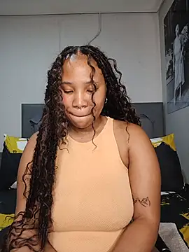 DrippinCaramelCutie online show from 07/11/26, 08:00
