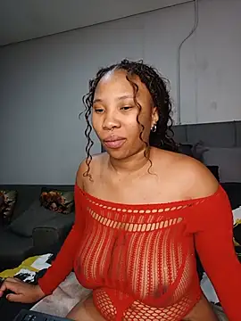 DrippinCaramelCutie online show from 07/18/26, 09:29
