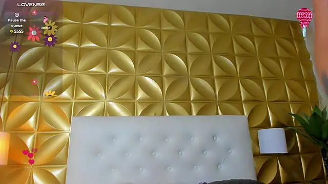 Sara-Smith- online show from 02/04/25, 12:11