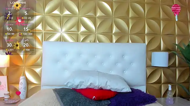 Sara-Smith- online show from 02/07/25, 01:01