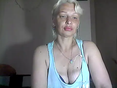 Snapshot of MaryJane441 chatting on 06/03/26, 08:28 MaryJane441 online show from 06/03/26, 08:28