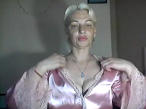 Snapshot of MaryJane441 chatting on 06/09/26, 10:38 MaryJane441 online show from 06/09/26, 10:38