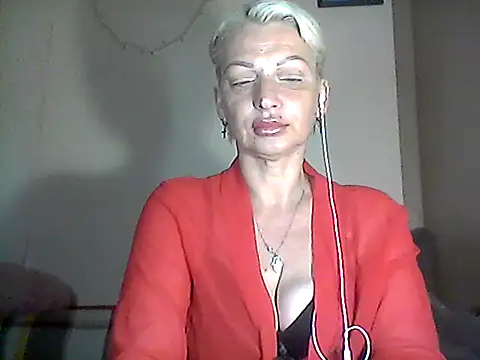 Snapshot of MaryJane441 chatting on 06/19/26, 08:34 MaryJane441 online show from 06/19/26, 08:34