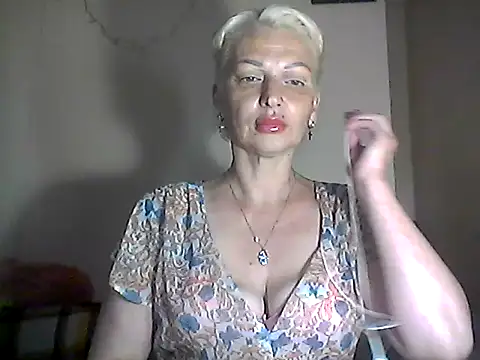 Snapshot of MaryJane441 chatting on 06/25/26, 08:46 MaryJane441 online show from 06/25/26, 08:46