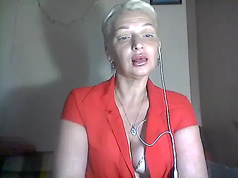 Snapshot of MaryJane441 chatting on 07/08/26, 08:35 MaryJane441 online show from 07/08/26, 08:35