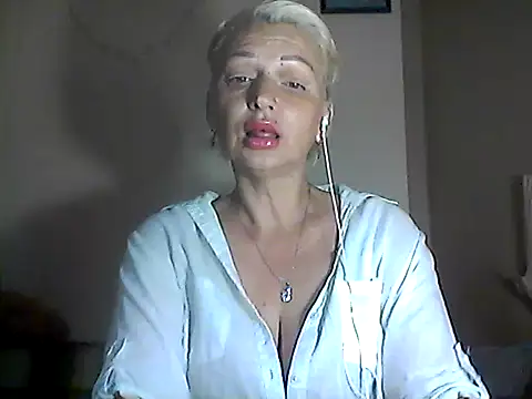 Snapshot of MaryJane441 chatting on 07/09/26, 08:13 MaryJane441 online show from 07/09/26, 08:13