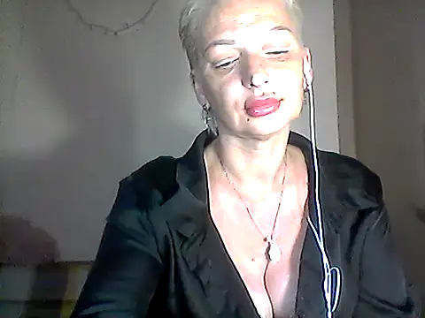 Snapshot of MaryJane441 chatting on 07/10/26, 08:11 MaryJane441 online show from 07/10/26, 08:11