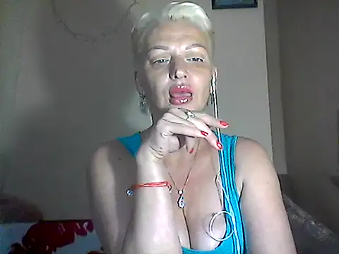 Snapshot of MaryJane441 chatting on 07/14/26, 08:03 MaryJane441 online show from 07/14/26, 08:03