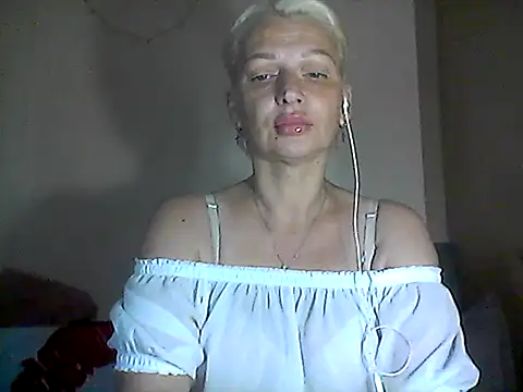 Snapshot of MaryJane441 chatting on 07/16/26, 08:53 MaryJane441 online show from 07/16/26, 08:53