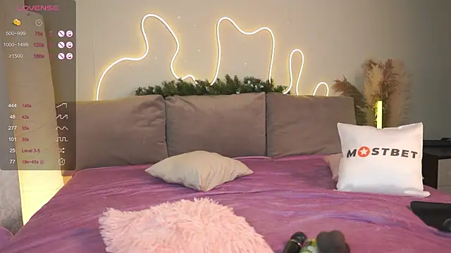 Chloeromantic online show from 01/10/25, 11:29