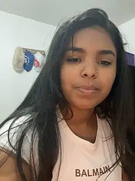 zoe roux21 online show from 10/20/25, 11:16