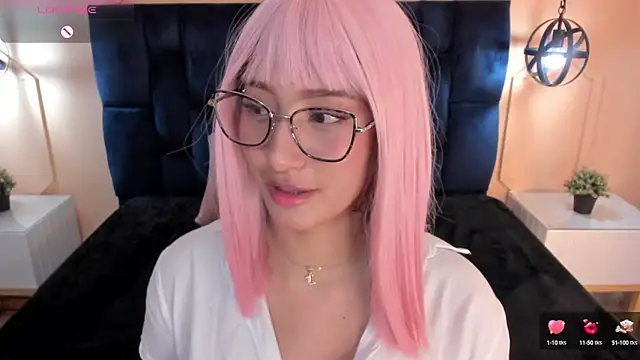 Snapshot of Yazmin_rouse chatting on 01/08/25, 01:52 Yazmin rouse online show from 01/08/25, 01:52