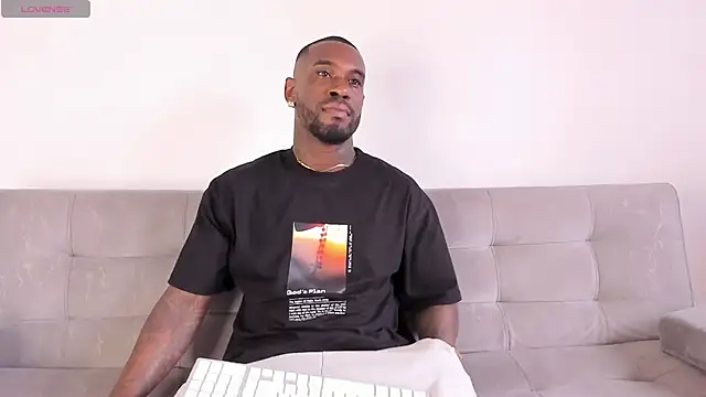 Snapshot of Dvid_Rullers chatting on 03/05/25, 09:15 Dvid Rullers online show from 03/05/25, 09:15