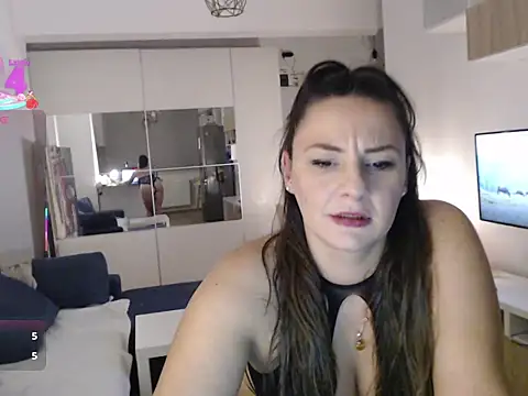 Snapshot of casssymooon chatting on 10/09/25, 06:50 casssymooon online show from 10/09/25, 06:50