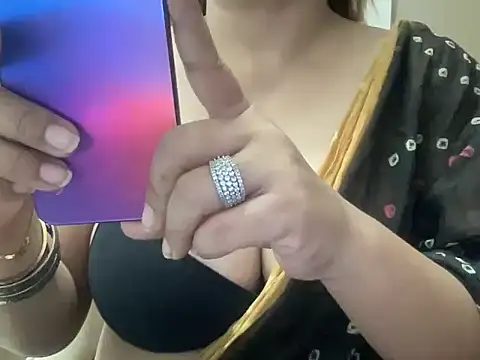 Snapshot of sassypooja chatting on 02/26/25, 02:57 sassypooja online show from 02/26/25, 02:57