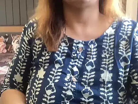 Snapshot of sassypooja chatting on 02/28/25, 05:26 sassypooja online show from 02/28/25, 05:26