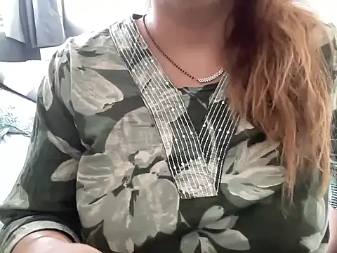 Snapshot of sassypooja chatting on 10/20/25, 07:53 sassypooja online show from 10/20/25, 07:53