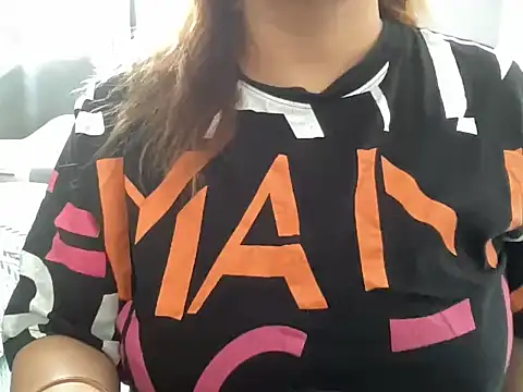 Snapshot of sassypooja chatting on 10/25/25, 07:05 sassypooja online show from 10/25/25, 07:05