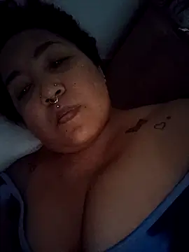 Snapshot of cougar_town chatting on 11/30/25, 11:58 cougar town online show from 11/30/25, 11:58