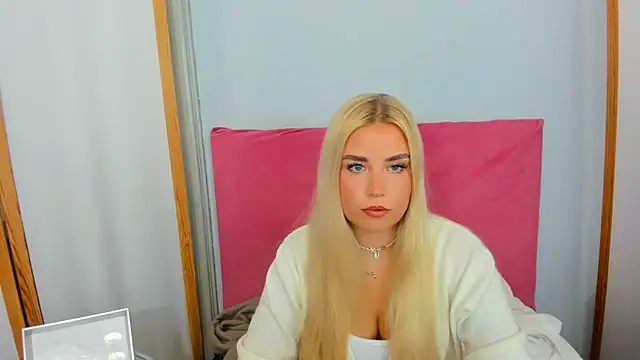 KristyHoney online show from 01/24/25, 09:28