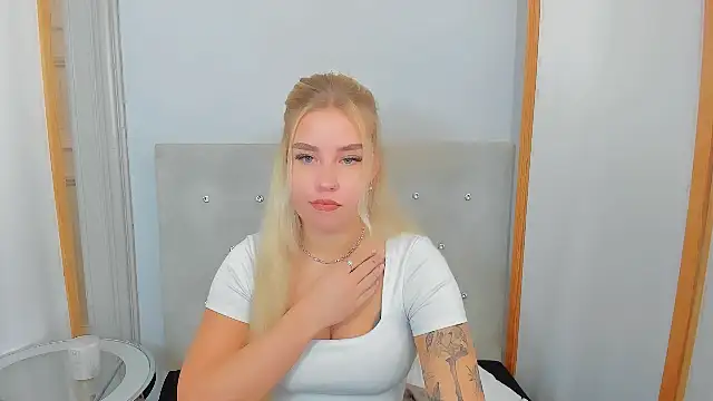 KristyHoney online show from 03/03/25, 06:26