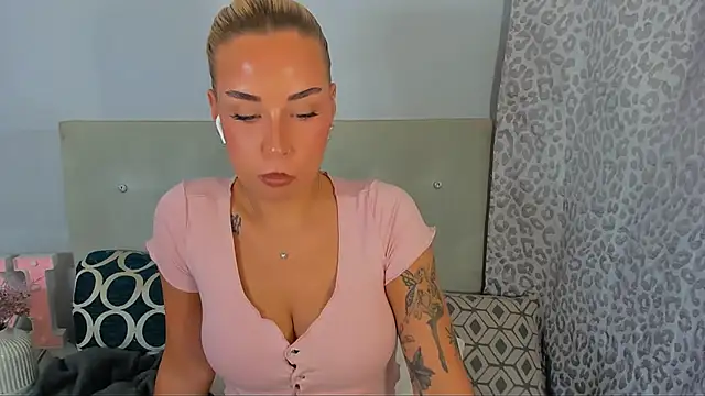 KristyHoney online show from 06/03/26, 02:33