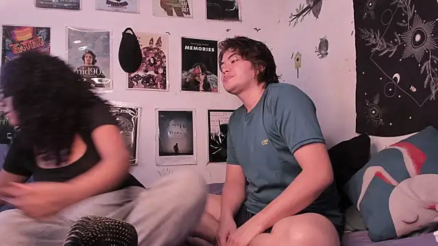 hothoneychile online show from 04/13/26, 01:11