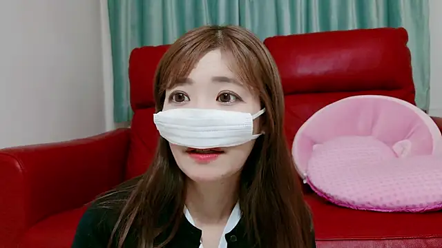 Snapshot of erokangoshi-nene chatting on 01/12/25, 04:29 erokangoshi-nene online show from 01/12/25, 04:29