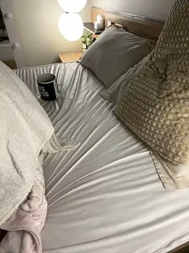 AshleyDouglas online show from 03/08/25, 07:05