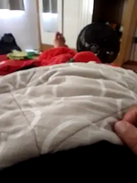 Snapshot of jhondivulga18 chatting on 04/14/26, 09:48 jhondivulga18 online show from 04/14/26, 09:48