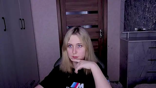 Kristy-Max online show from 02/18/26, 09:11