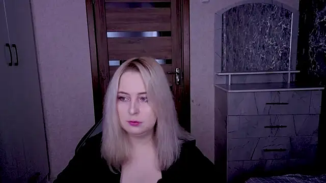 Kristy-Max online show from 04/12/26, 09:09