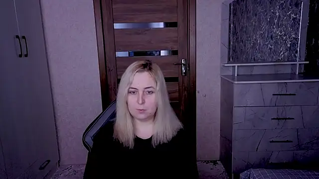 Kristy-Max online show from 04/13/26, 08:25