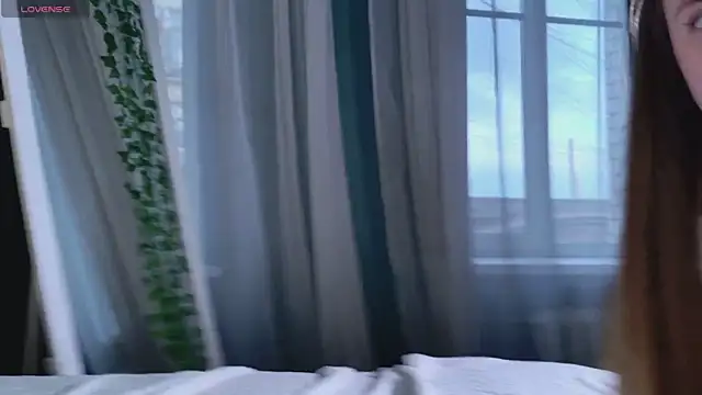 SunnyRisha online show from 09/22/25, 05:09